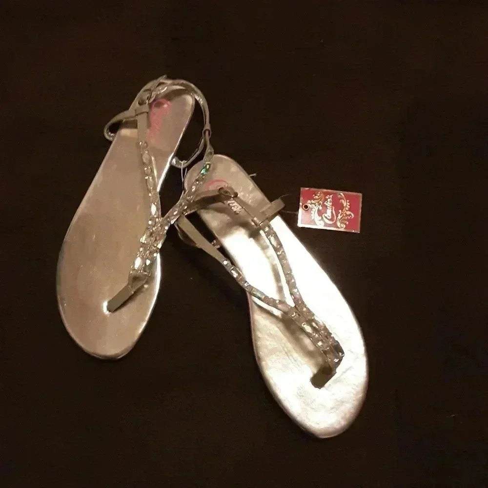 Candies Sandals NWT L 9-10